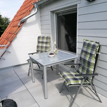 May Home Schashagen