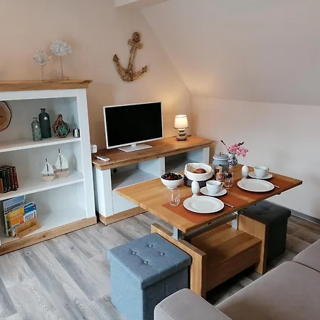 May Home Apartment *